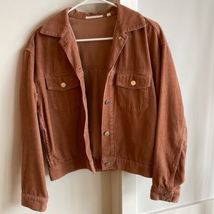 Uniqlo light brown buttoned jacket